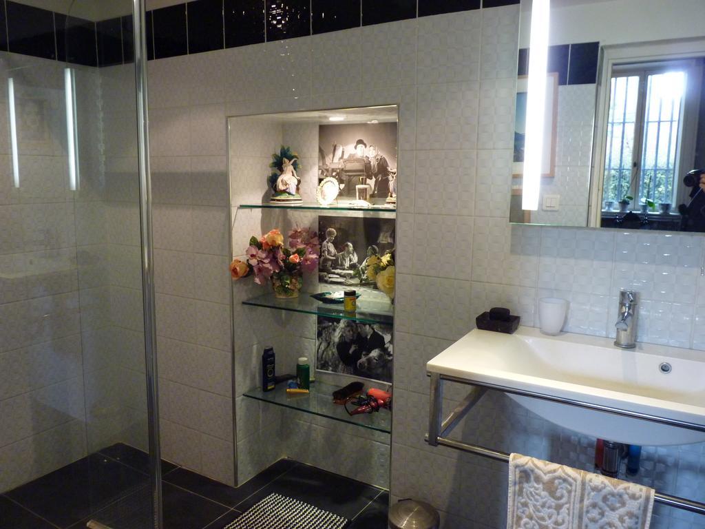 Le Couvent Du Vieux Port Apartman Marseille Szoba fotó