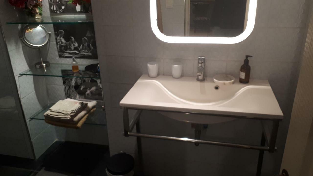 Le Couvent Du Vieux Port Apartman Marseille Kültér fotó